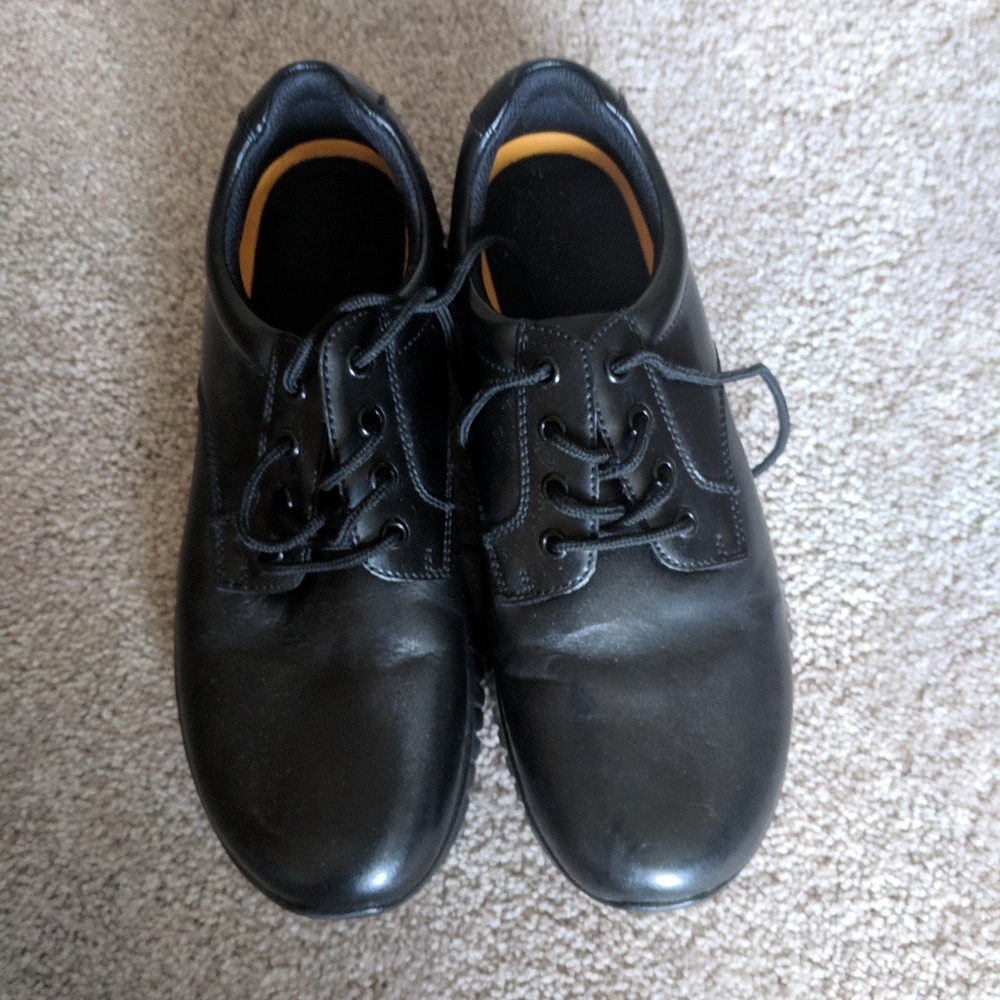Slip-proof shoes